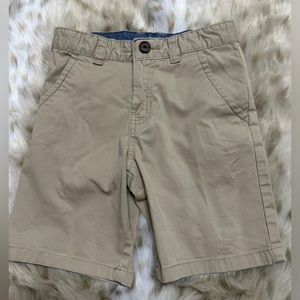 Boy chino shorts size 7